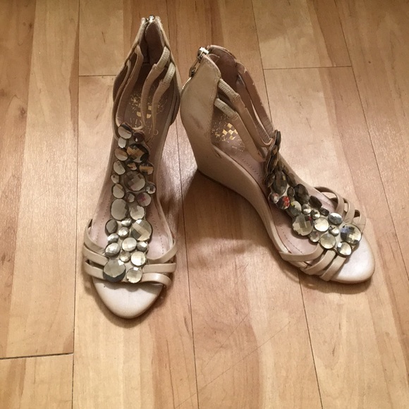 Wedge - Picture 2 of 2